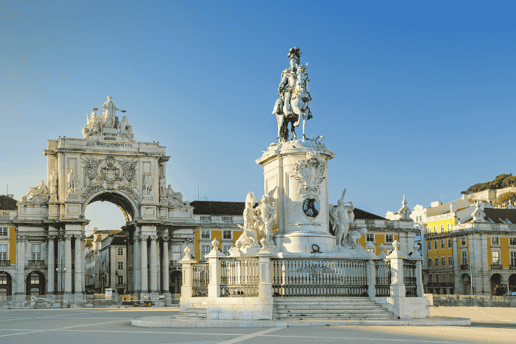 Portekiz Yatırım Yoluyla İkamet Programı Gayrimenkul Yatırımları Olmadan Devam Ediyor